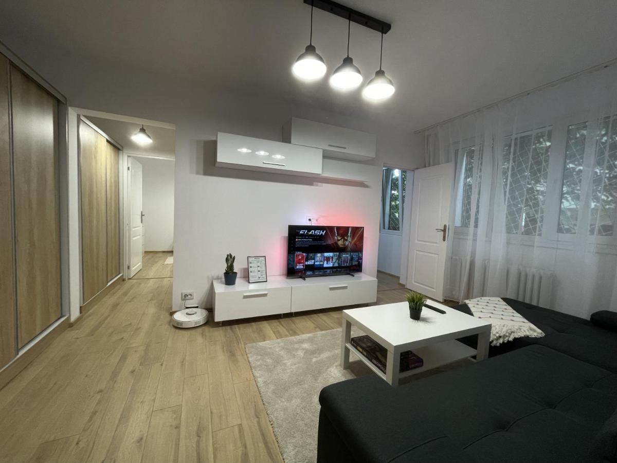 Rsa Apartment - Comfort Near City Centre Bukarest Kültér fotó